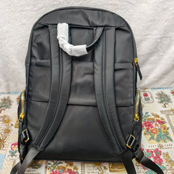 best rain cover rick steve bag Riga Rolling Case Bags Collection | lululemon MRV_Tier_B Color:KAKIO PINK / PURPLE INK even in strong wind